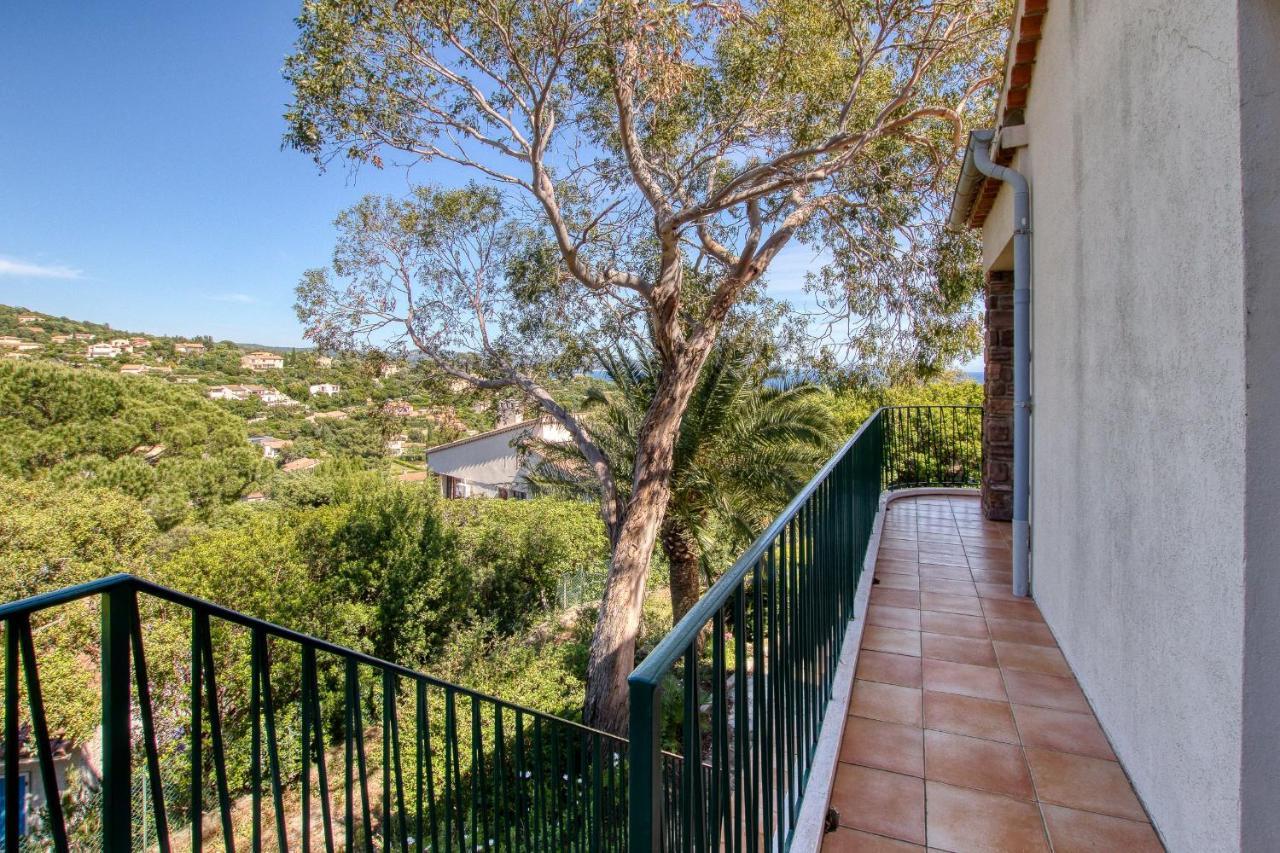 Villa Cavalaire Sur Mer エクステリア 写真